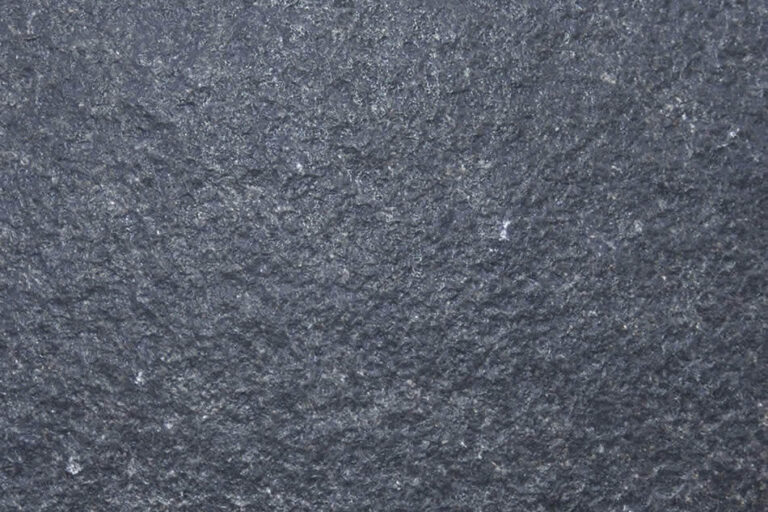 Granito preto são gabriel escovado.