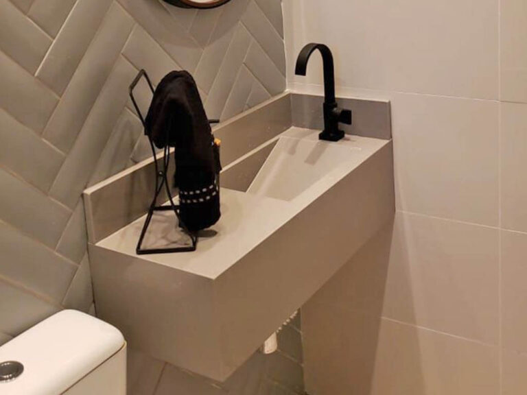 Obra com mármore, basalto, granito e quartzo no rs. Conte com a PedraZ.