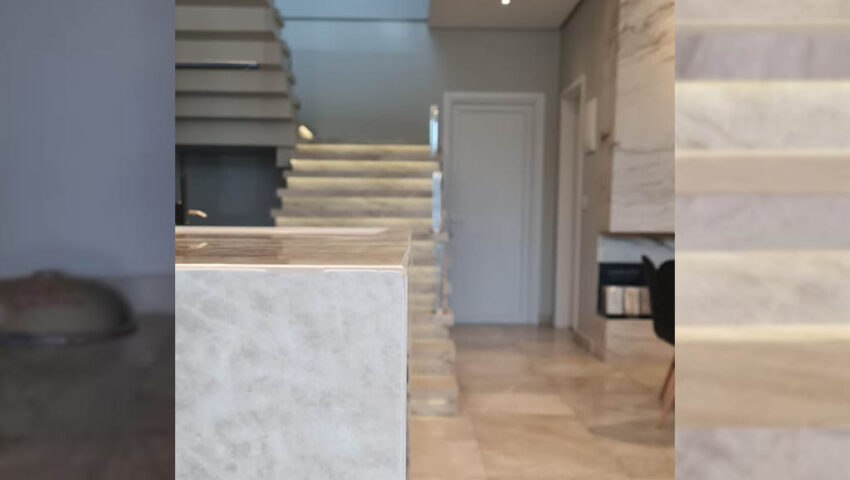 Obra realizada pela Pedra Z na construção de uma escada em Quartro.